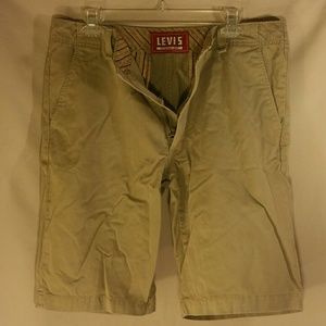 Levi's《Men's 34"W》Beige Shorts